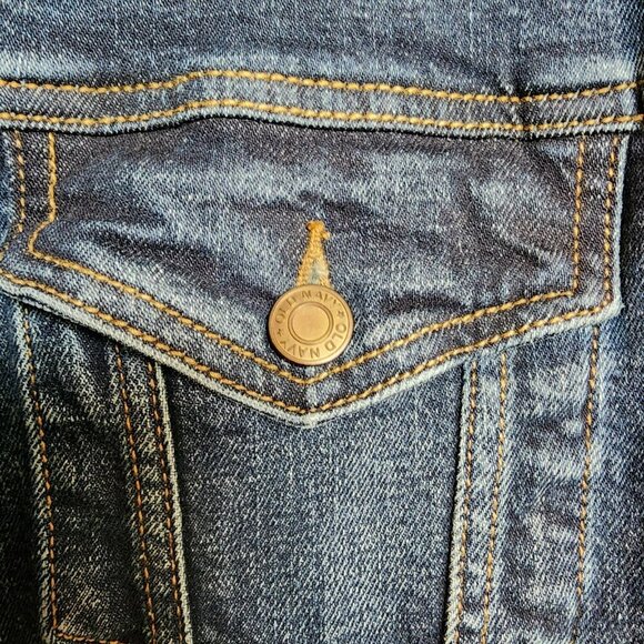 Old Navy Denim Jean Jacket Size Large Blue Button Front Classic Style Unisex - Picture 5 of 5
